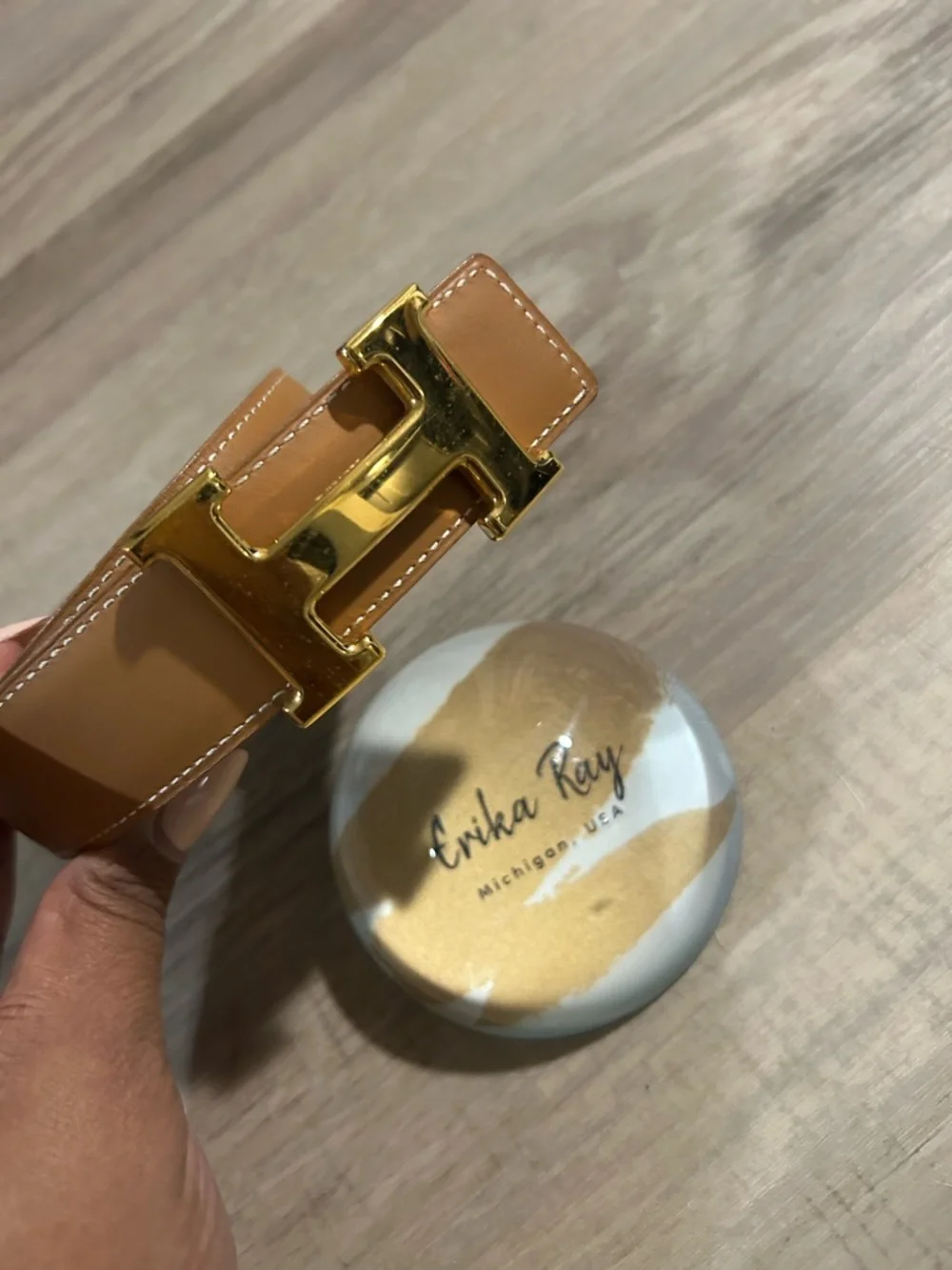 Hermes | Accessories | Hermes Tan Leather Belt With Gold H  display picture 2